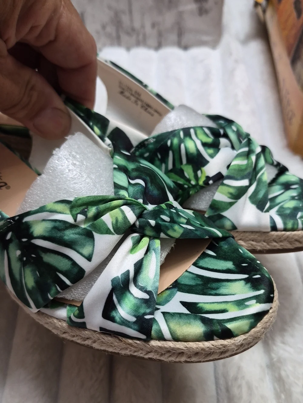 Bella Vita Kimora Wedge Espadrille Sandals Women's Sz 6 M 🆕️